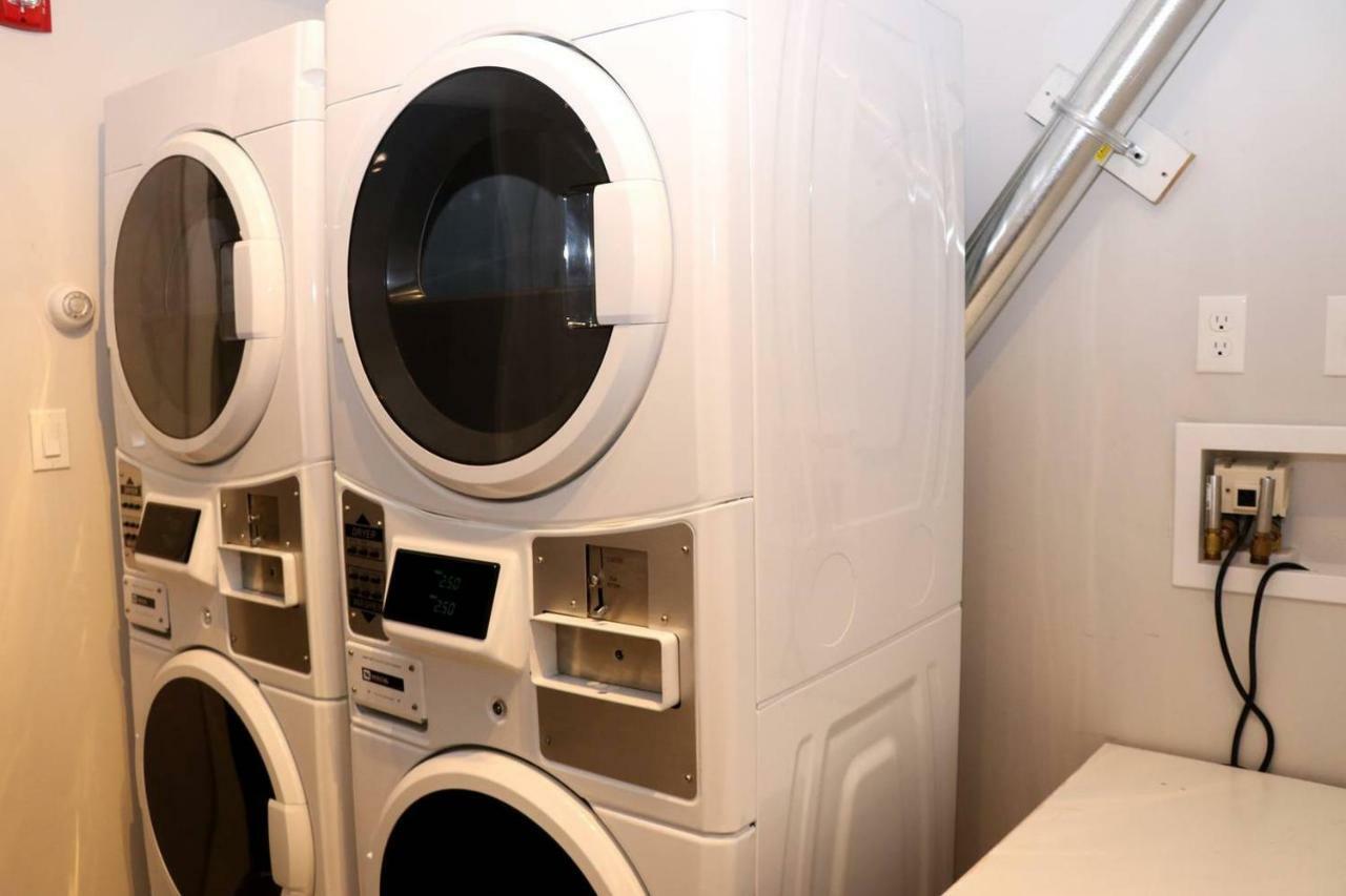 Apartment A Stylish W/ A Queen Bed, Heated Floors.. #35